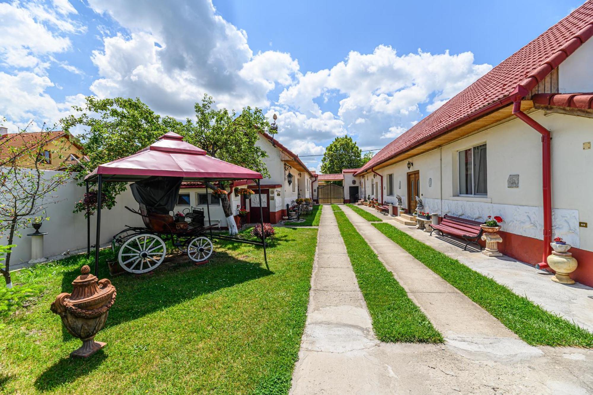 Pensiunea Roma Antica Hărman Dış mekan fotoğraf